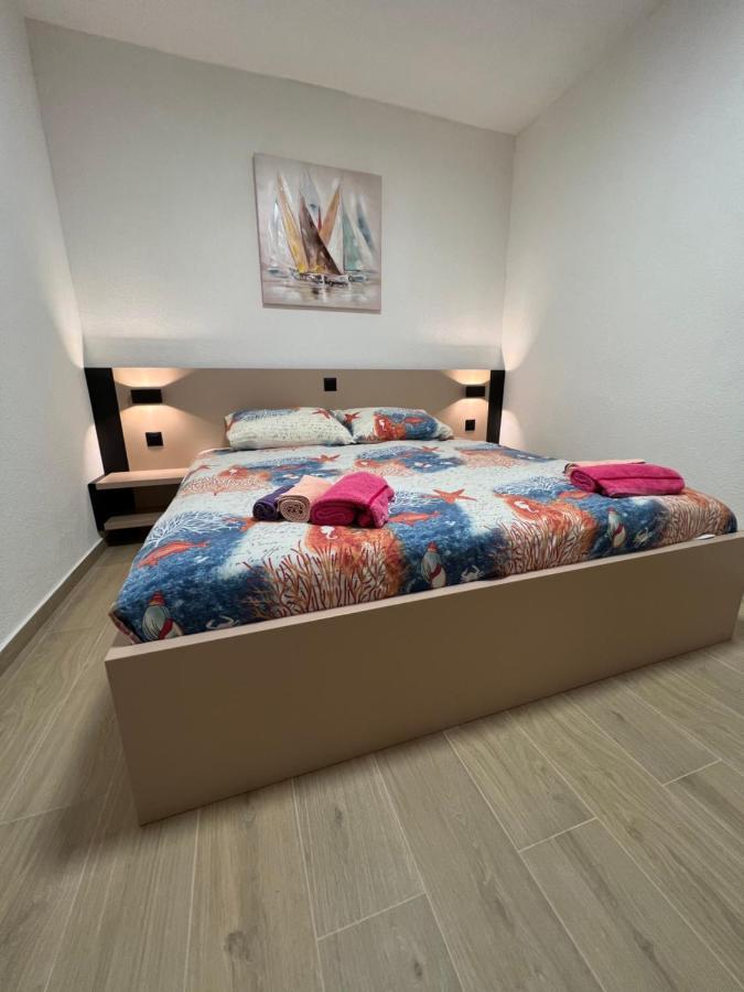 Villa Viktorija Galovac  Kültér fotó