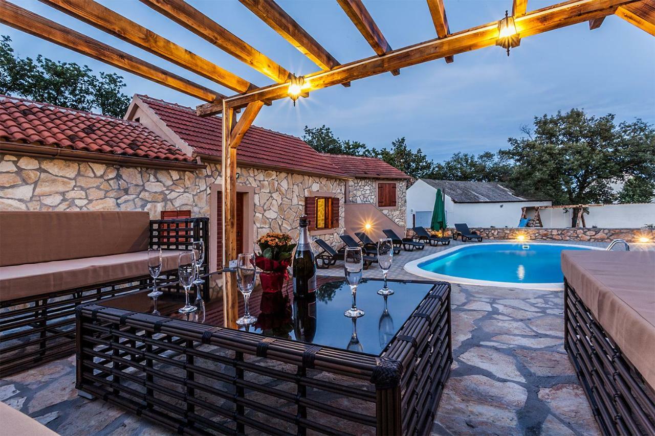 Villa Viktorija Galovac  Kültér fotó